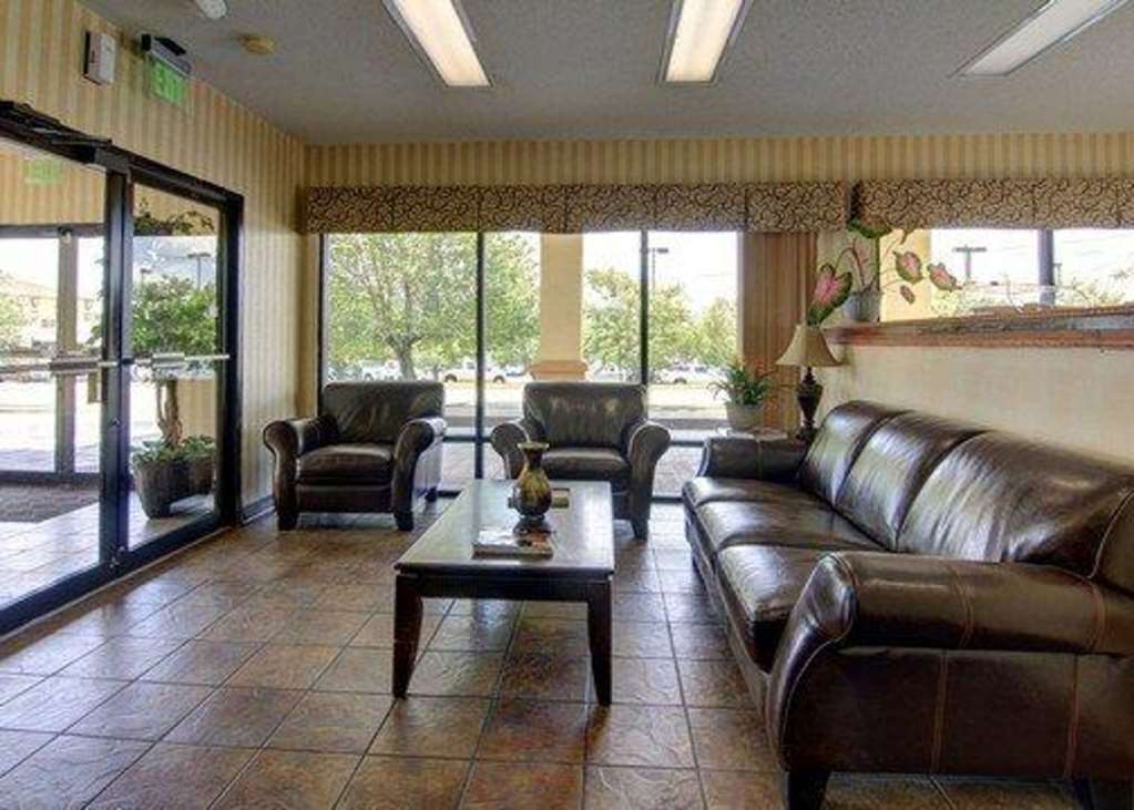 Quality Inn Auburn Campus Area I-85 İç mekan fotoğraf