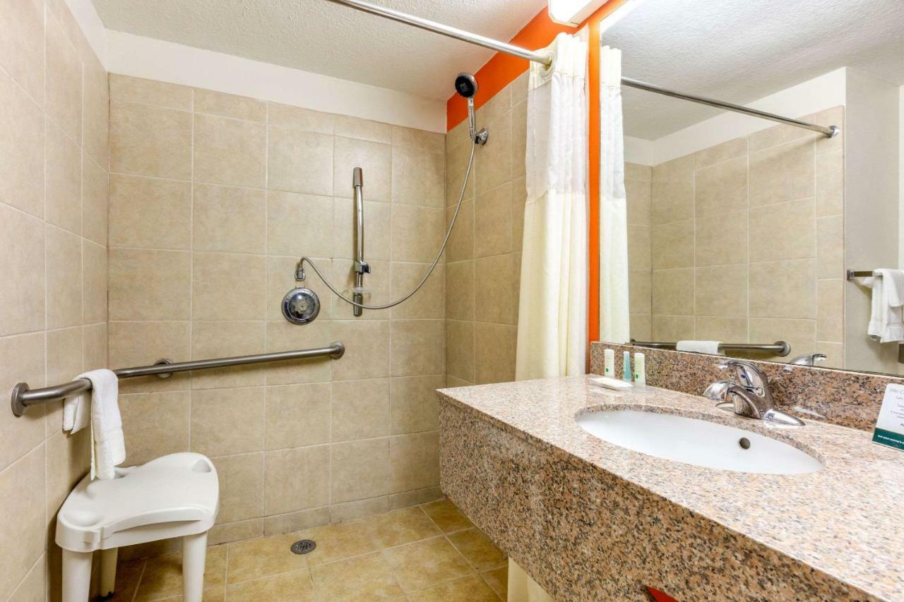 Quality Inn Auburn Campus Area I-85 Dış mekan fotoğraf